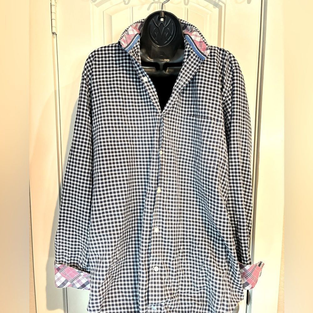 Men’sTailorbyrd Navy Gingham Button down shirt size XL